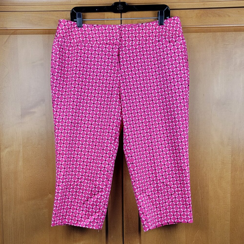 NWOT Worthington Hot Pink Black White Geometric Print Capri Pants - 10 - Picture 4 of 14